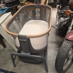 Bassinet 
