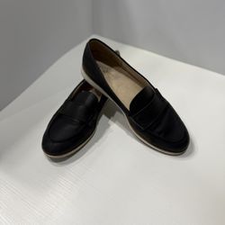 Life Stride Black Leather Loafers