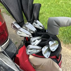 Men’s Right Handed Golf Clubs 
