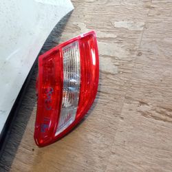 2008 - 2011 Mercedes C300 Left Headlight