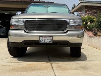 99 - 02 GMC bumper and grill