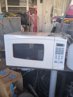 Microwave Oven