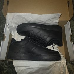 Air Force 1s (Black)