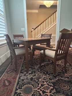 Game Table & Chairs