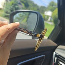 Vogue Frame