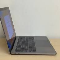 Macbook Pro Retina 2017. Like New