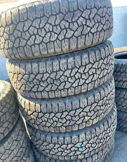 275 65 20 Goodyear tires Con 80% de Vida Las 4