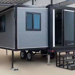**Studio unit  💯 FINANCING AVAILABLE**
