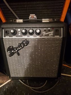 Squire 10 by Fender amp