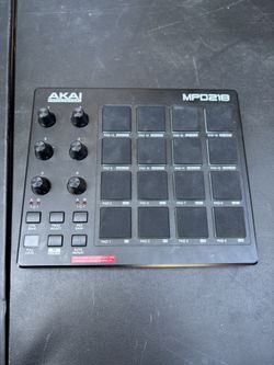 Used Akai Professional MPD218 MIDI Controller