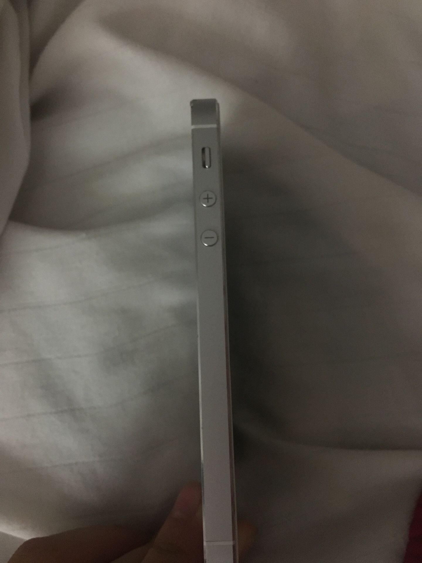 unlocked iphone 5s
