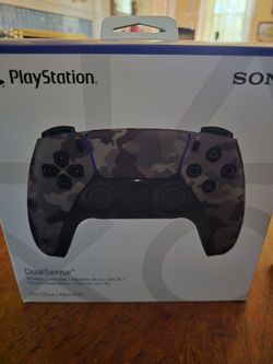 PS5 DualSense Wireless Controller Gray Camouflage brand new