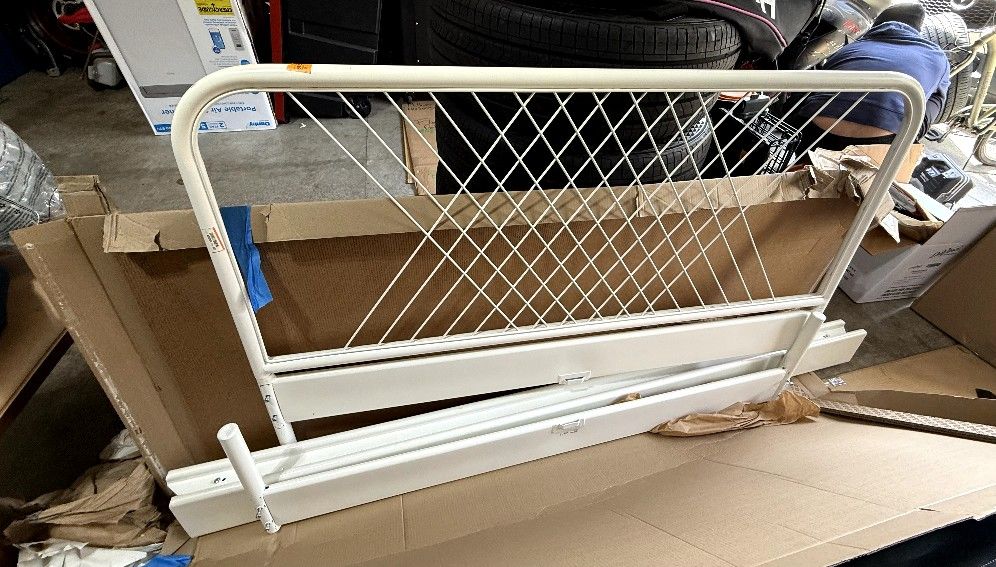 IKEA Metal Full Size Bed Frame White
