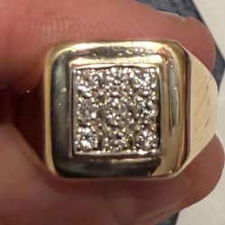 Men’s 14k Diamond Ring. Size 11.5