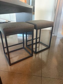 24'' Gray/Black Modern Kitchen Counter Stool with Upholstered Faux Leather & Footrest