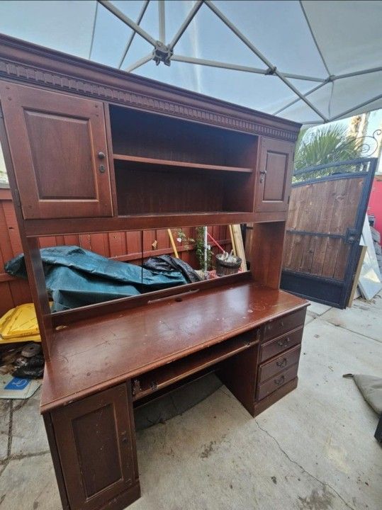 Solid Wood Office Computer Desk With Hutch