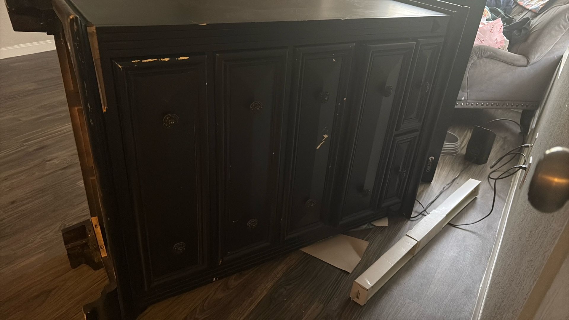 Dresser With Makeup Mirror