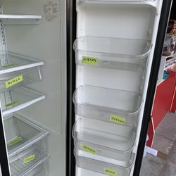 Frigidaire Gallery PLHS267ZAB6. For Parts only. 
