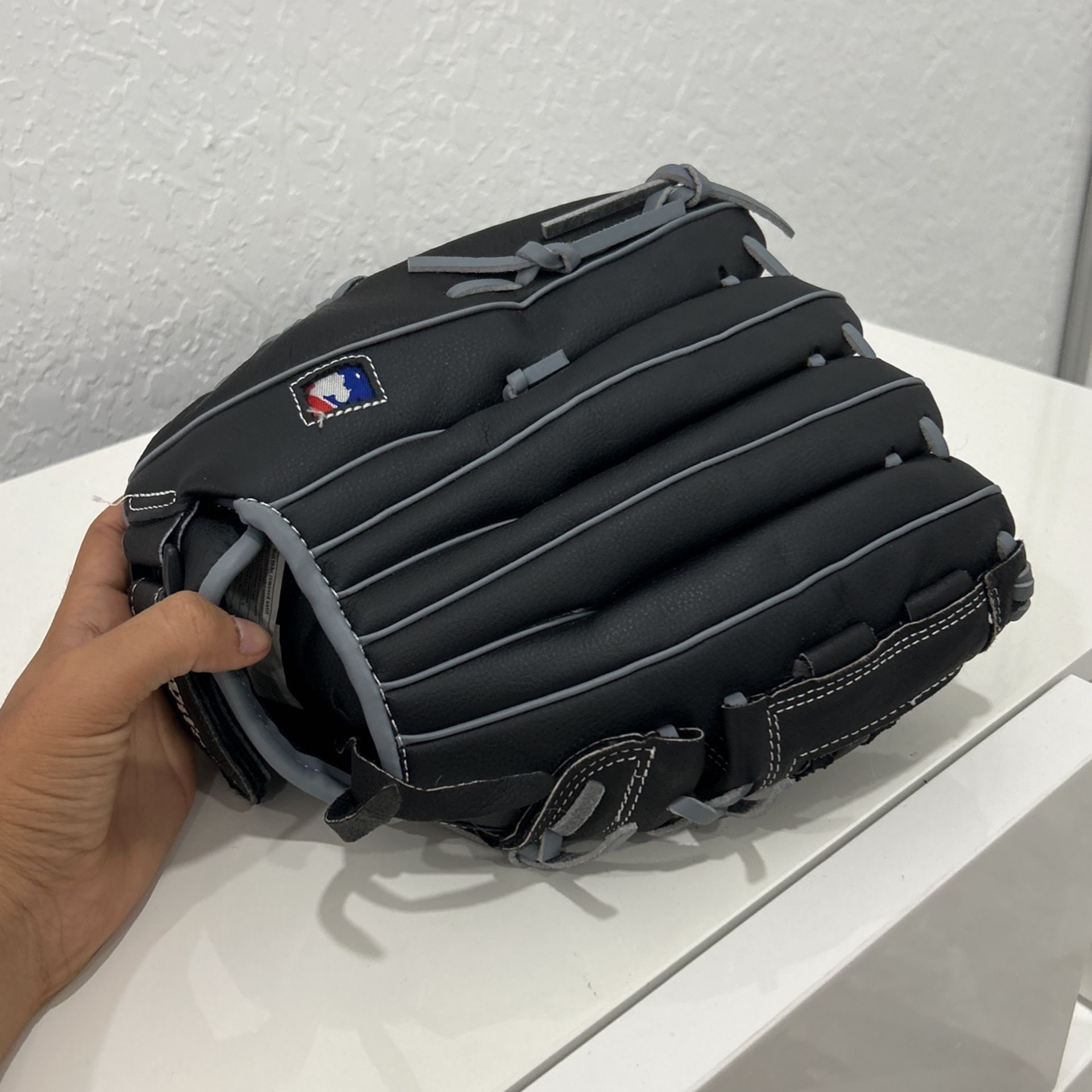 wilson left handed baseball glove genuine leather