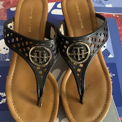 Tommy Black Sandals Size 9 1/2