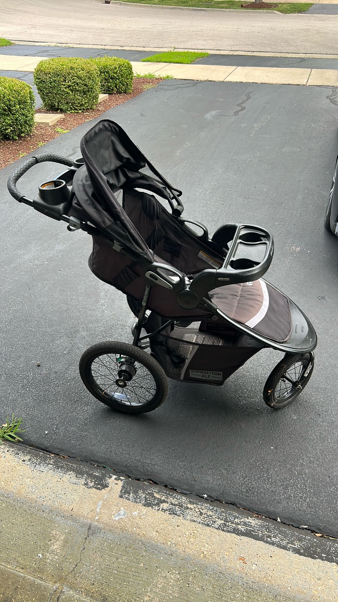 Baby Running Stroller (Baby Trend )