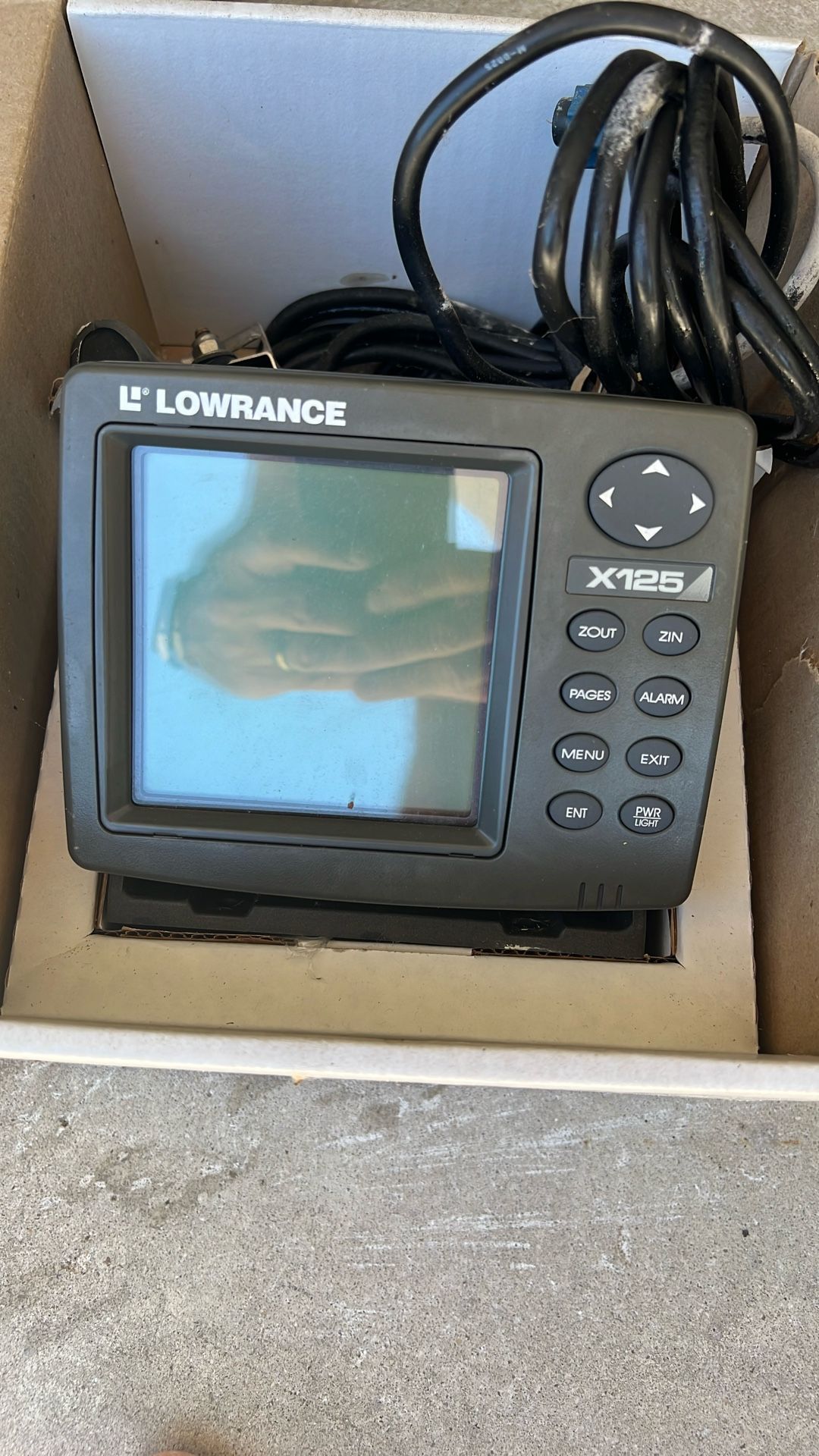 Lowrance X125