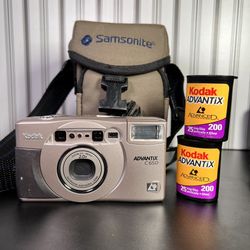 Kodak Advantix C650 Zoom APS point-and-shoot film camera