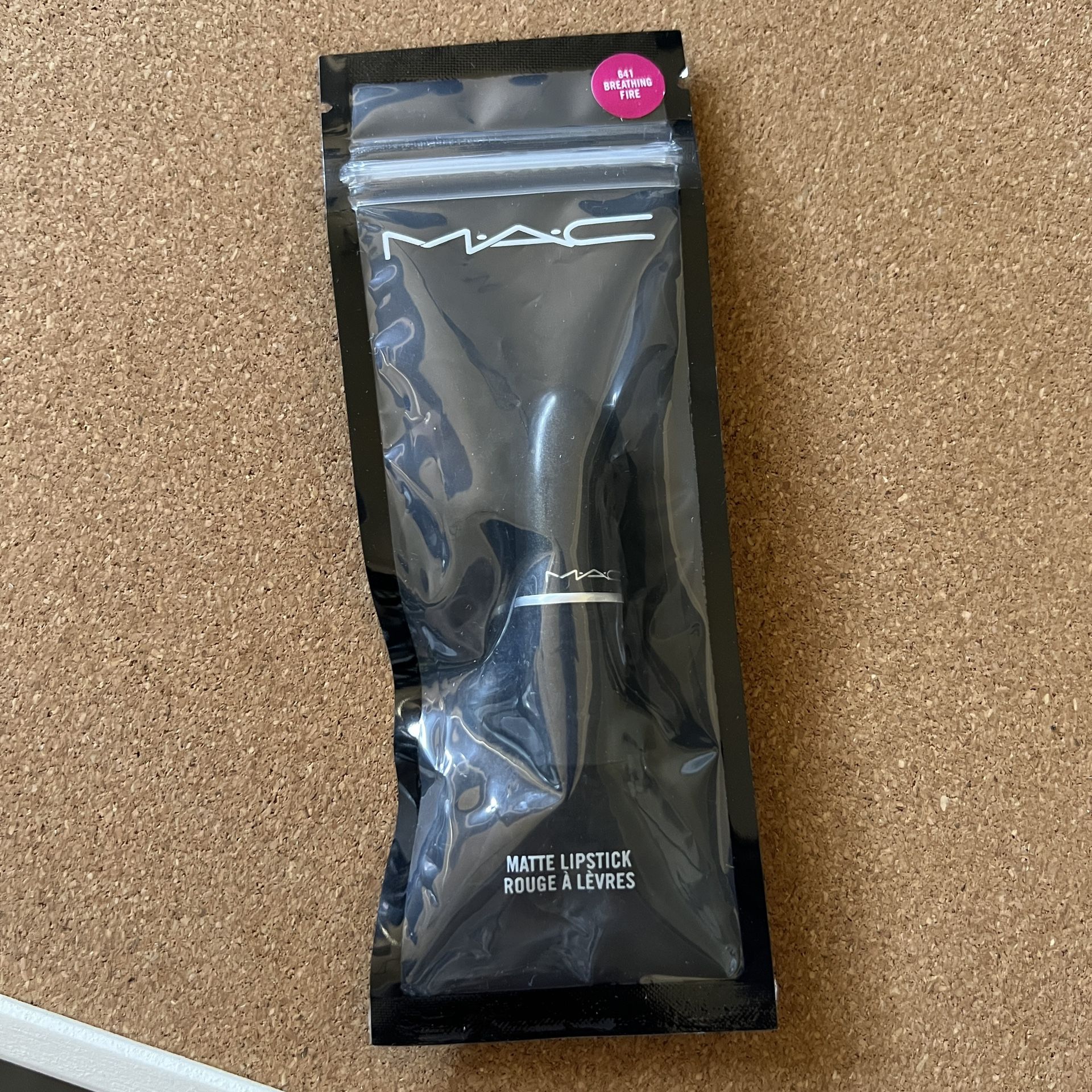 M·A·C Lipstick / Mini M·A·C 641