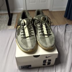 Nike Sabrina 1 Dedication Green Gold Sneakers Size 13