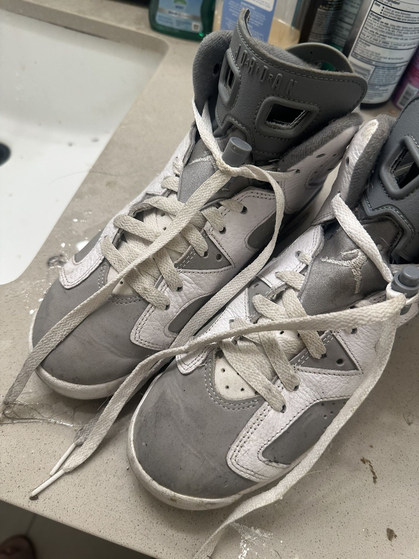 Air Jordan 6 Retro “Cool Grey” | Boy 5.5 | Barely worn