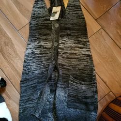 Womens NWT T Size Large. Vest
