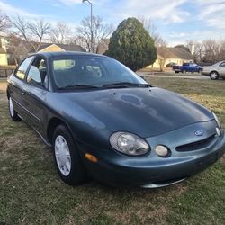 1997 Ford Taurus 