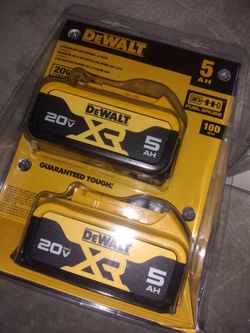 DeWalt xr 5amp battery 1 left