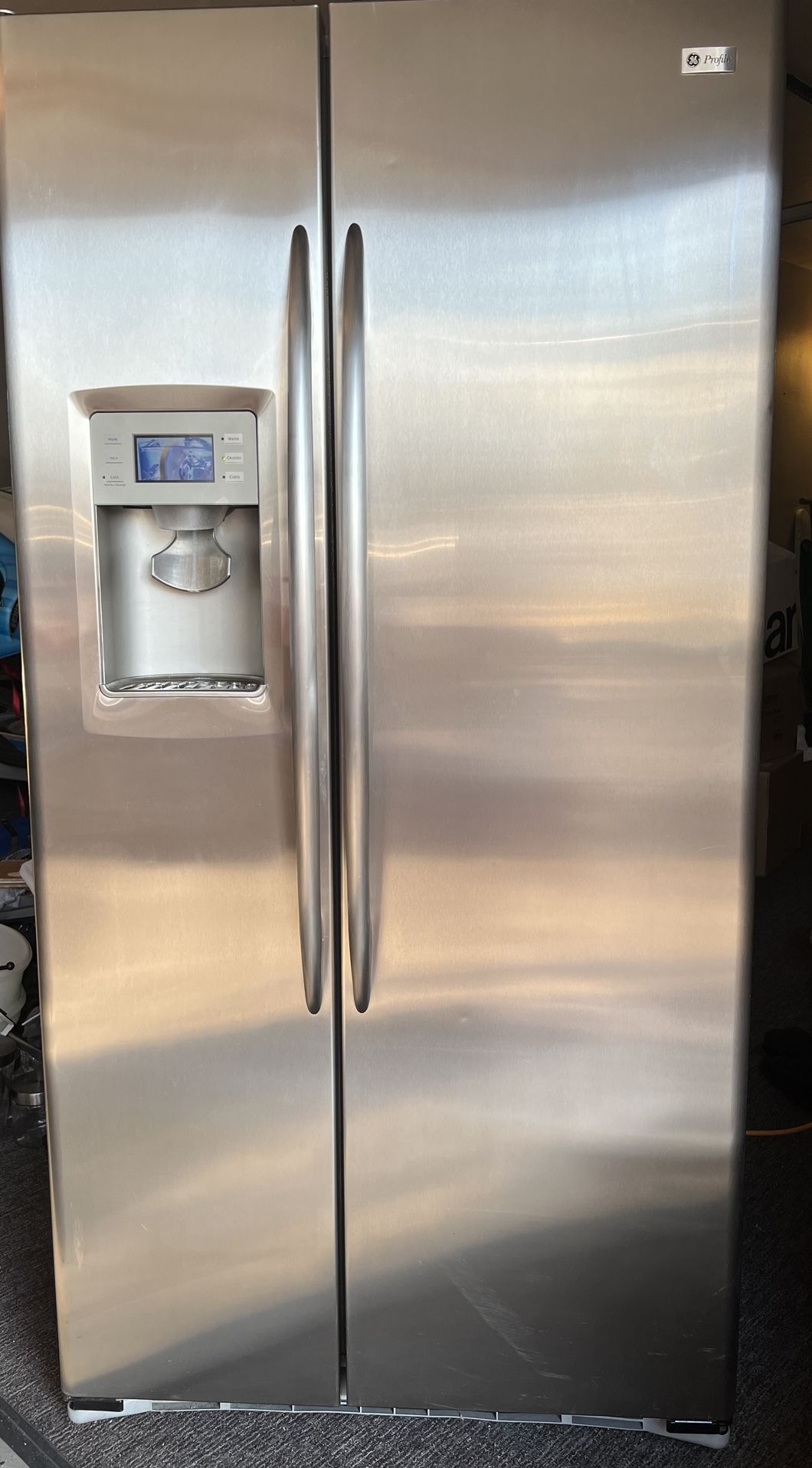 GE Profile Refrigerator 