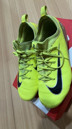 Nike  Air zoom Soccer Cleats 