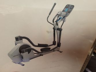 LIFE. FITNESS  ELLIPTICAL. X5