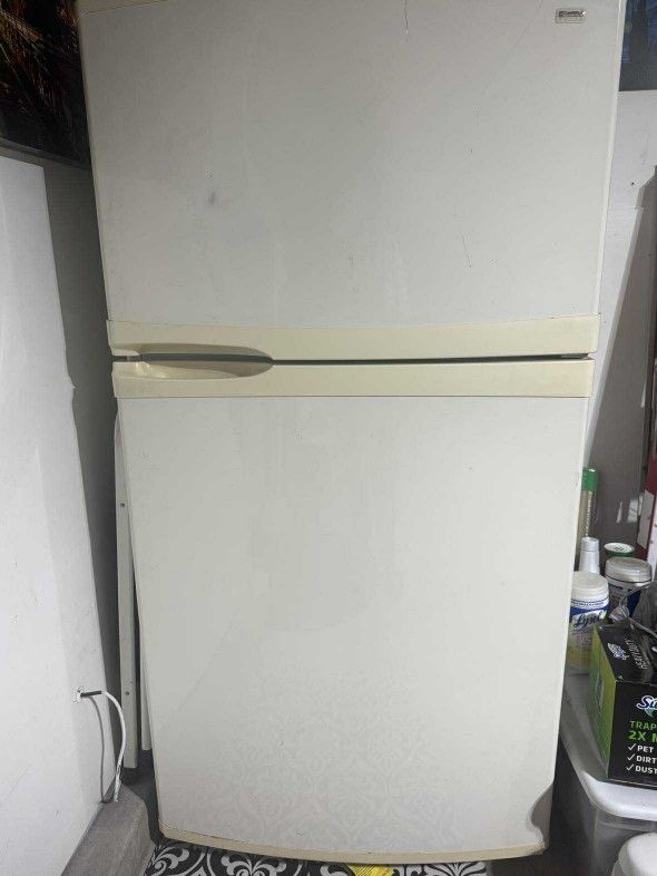 Free REFRIGERATOR