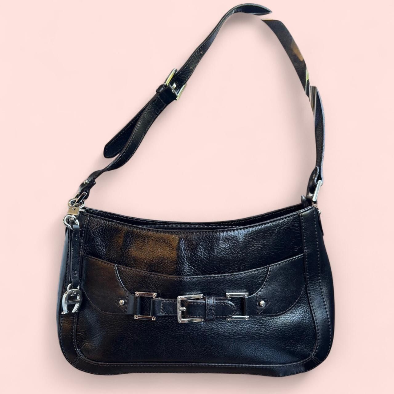 Y2K Etienne AIGNER Black Leather Shoulder Baguette with Equestrian Accents 