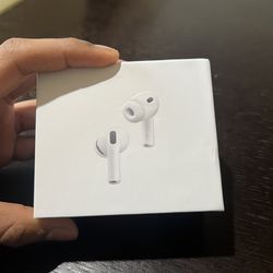APPLE AIRPODS PRO 3 NOT USED