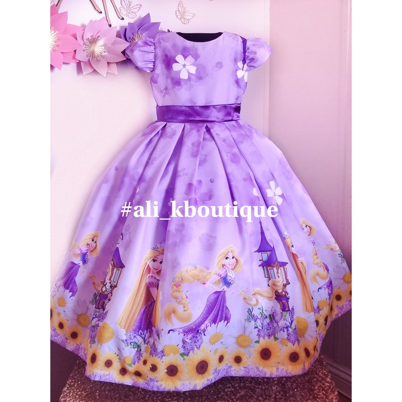 💜💛Princess Rapunzel Dress💛💜 Dize 4T-5T