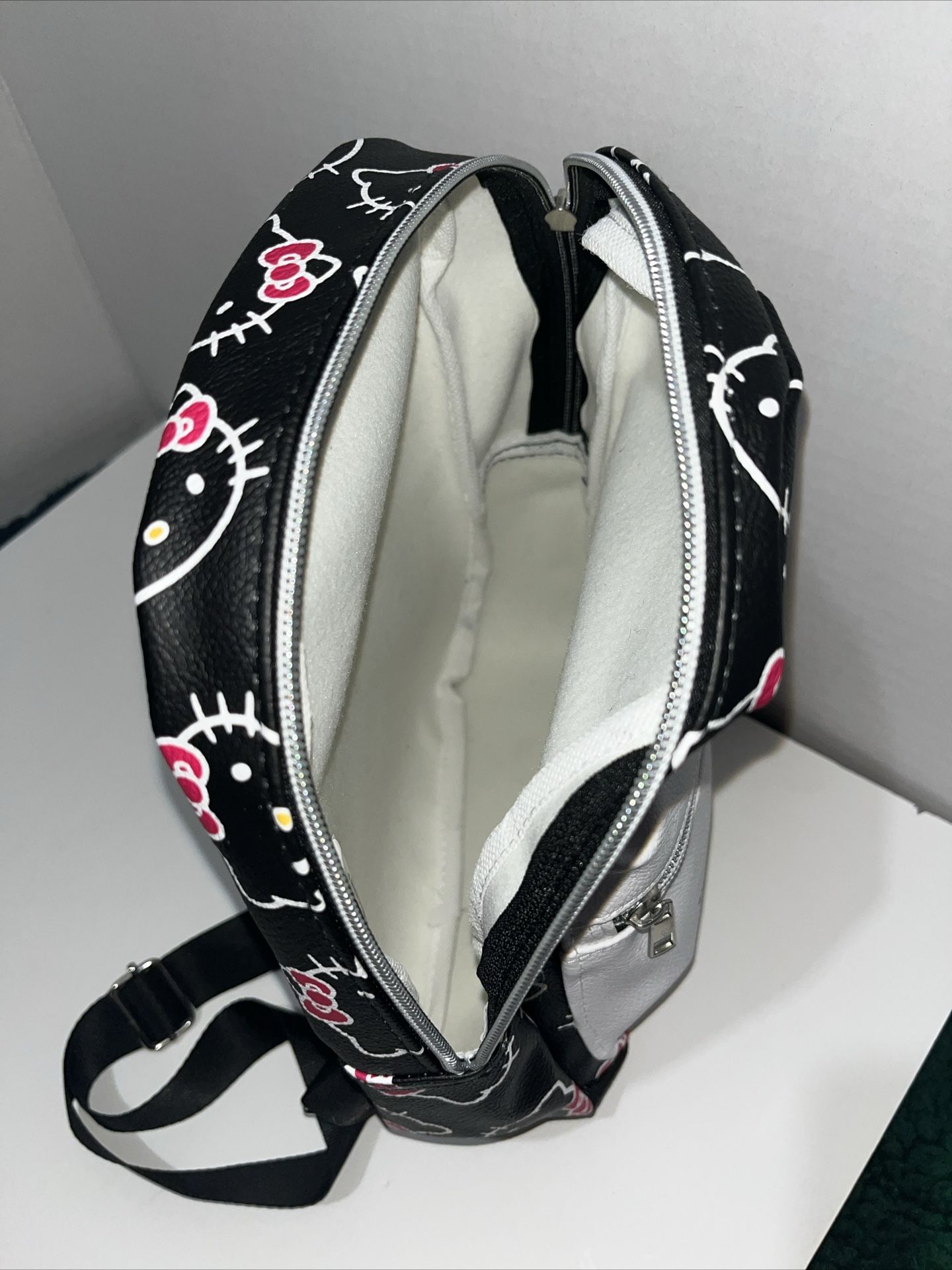 capezio leather backpack Capezio Parker Backpack Color:Trendy Black Vintage canvas bag Herschel Supply Co Classic Perfect dance bag for