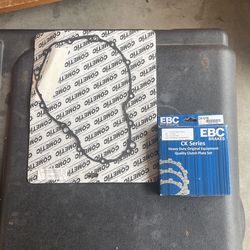 Clutch Kit And Cometic Clutch Cover