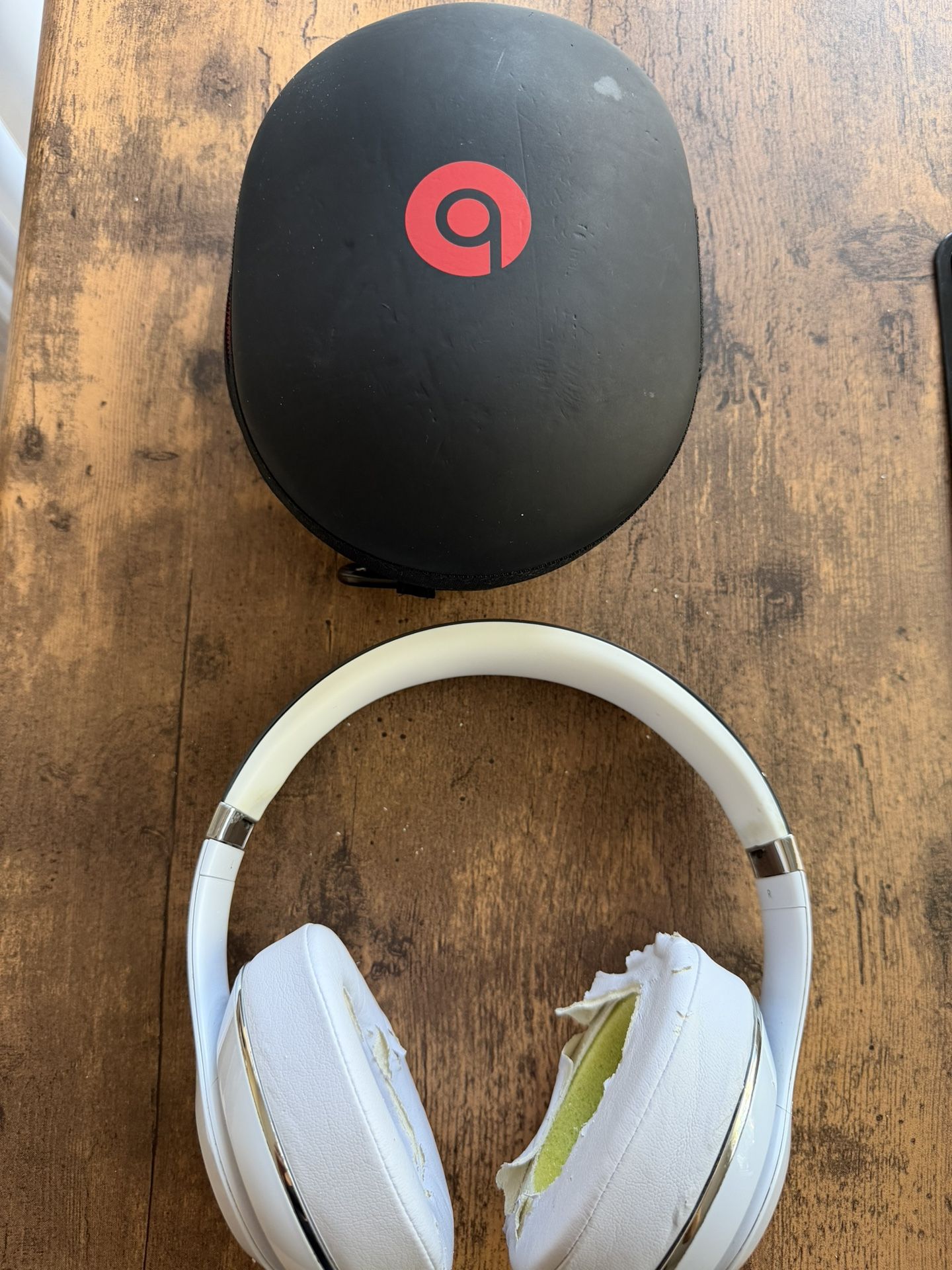 Beats Studio Wireless