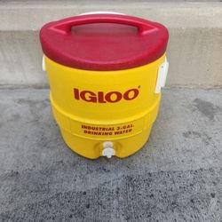 Igloo Industrial 3-gal Cooler 