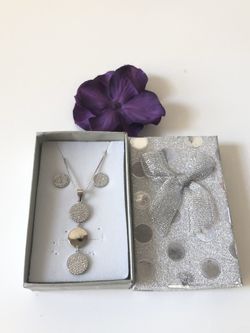 Set earrings and necklace silver 925 $30