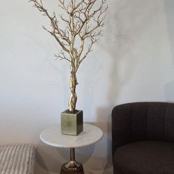 Luxury Gold Left Decorative  Tree