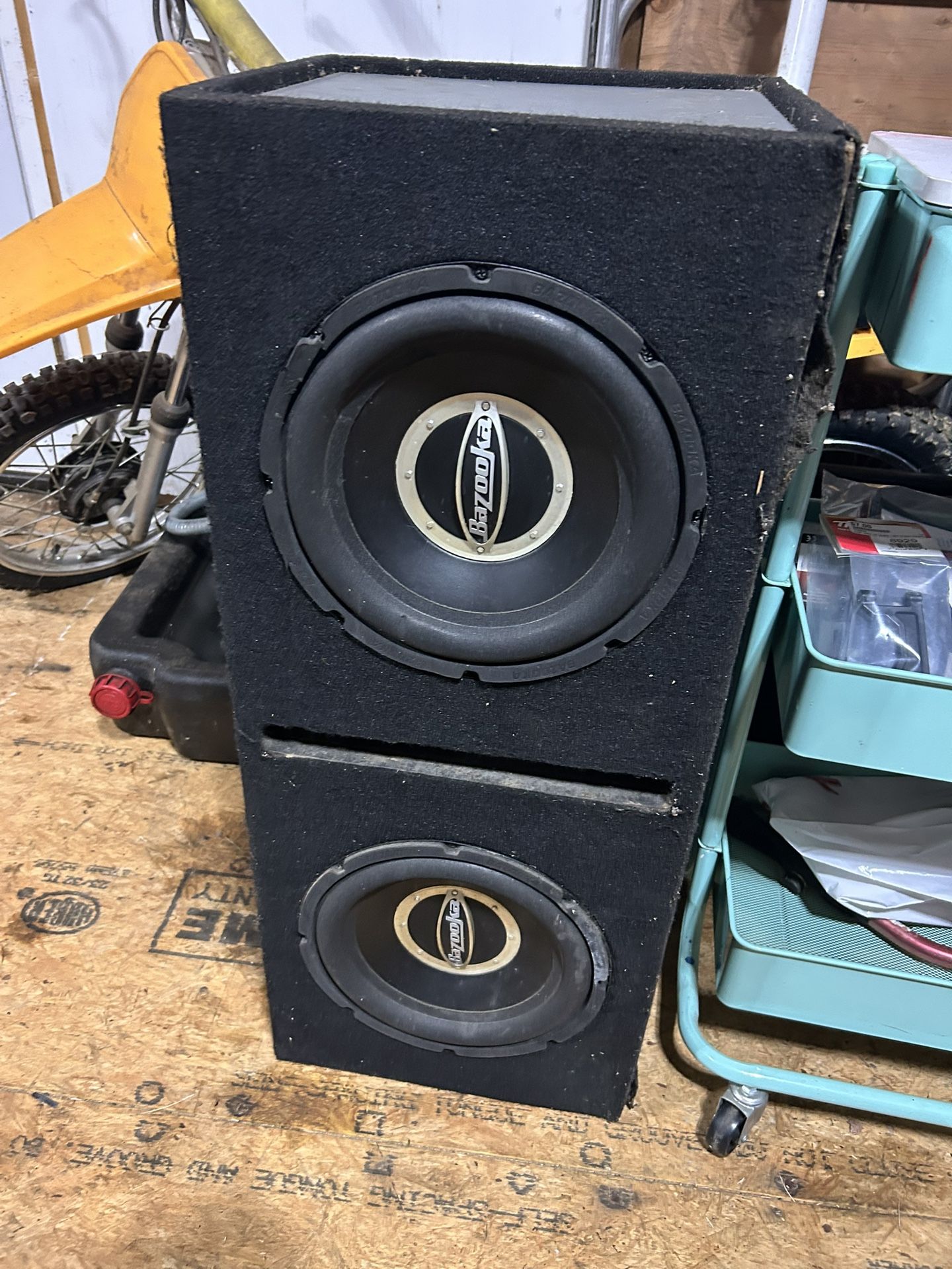 Bazooka Subwoofer Box With Amp