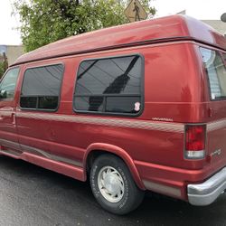 Ford E-150 Conversion Van