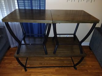Signature Ashley 3 Piece Table Set