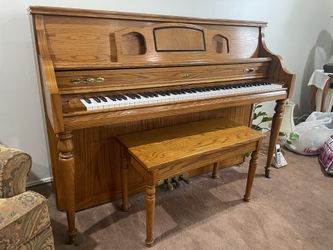Conn Piano